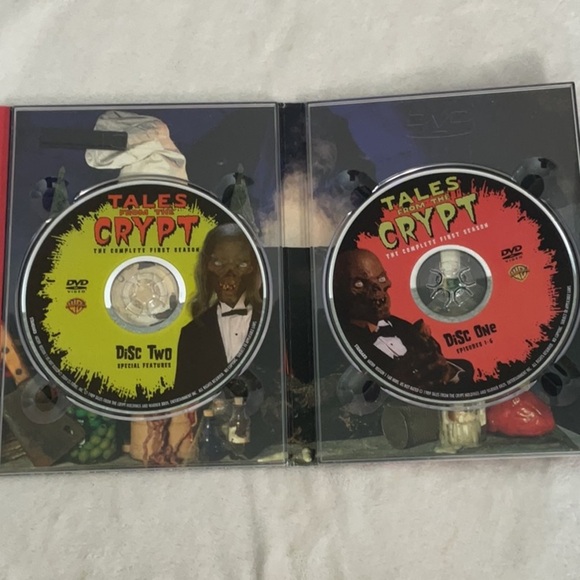 Warner Bros Blue and Yellow Horror Collection DVD - Picture 3 of 3